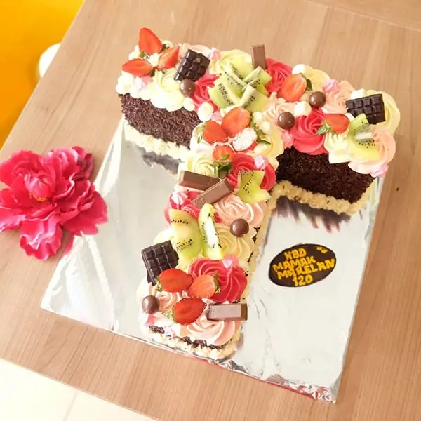 initial cake